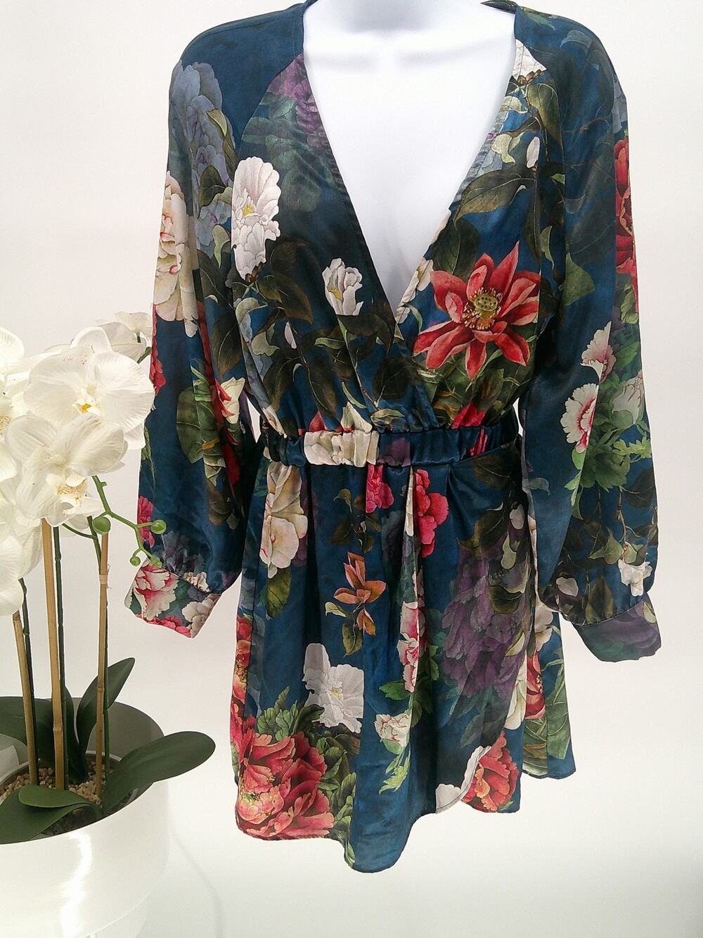 Zara Womens Blue Floral Satin Effect Foax Wrap Back Split Romper Playsuit Medium